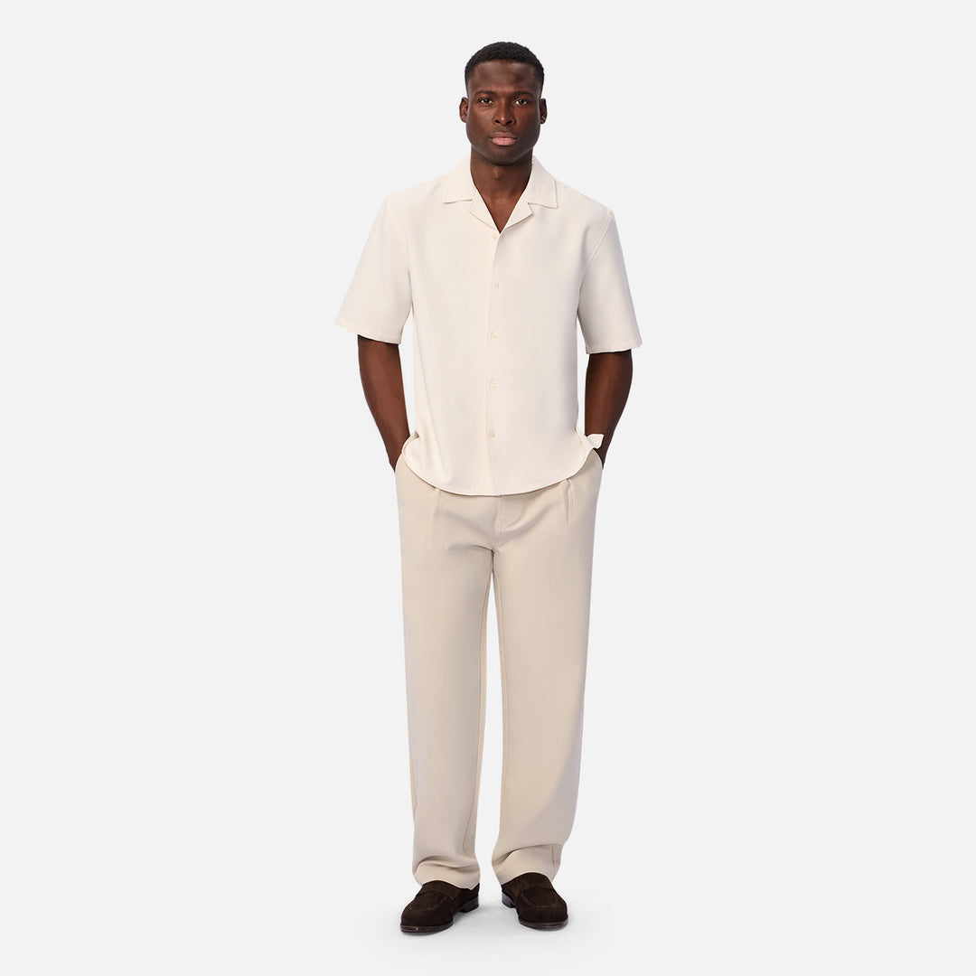 The Lightweight Classic Lusso Pant in Parchment 26 — official image 02