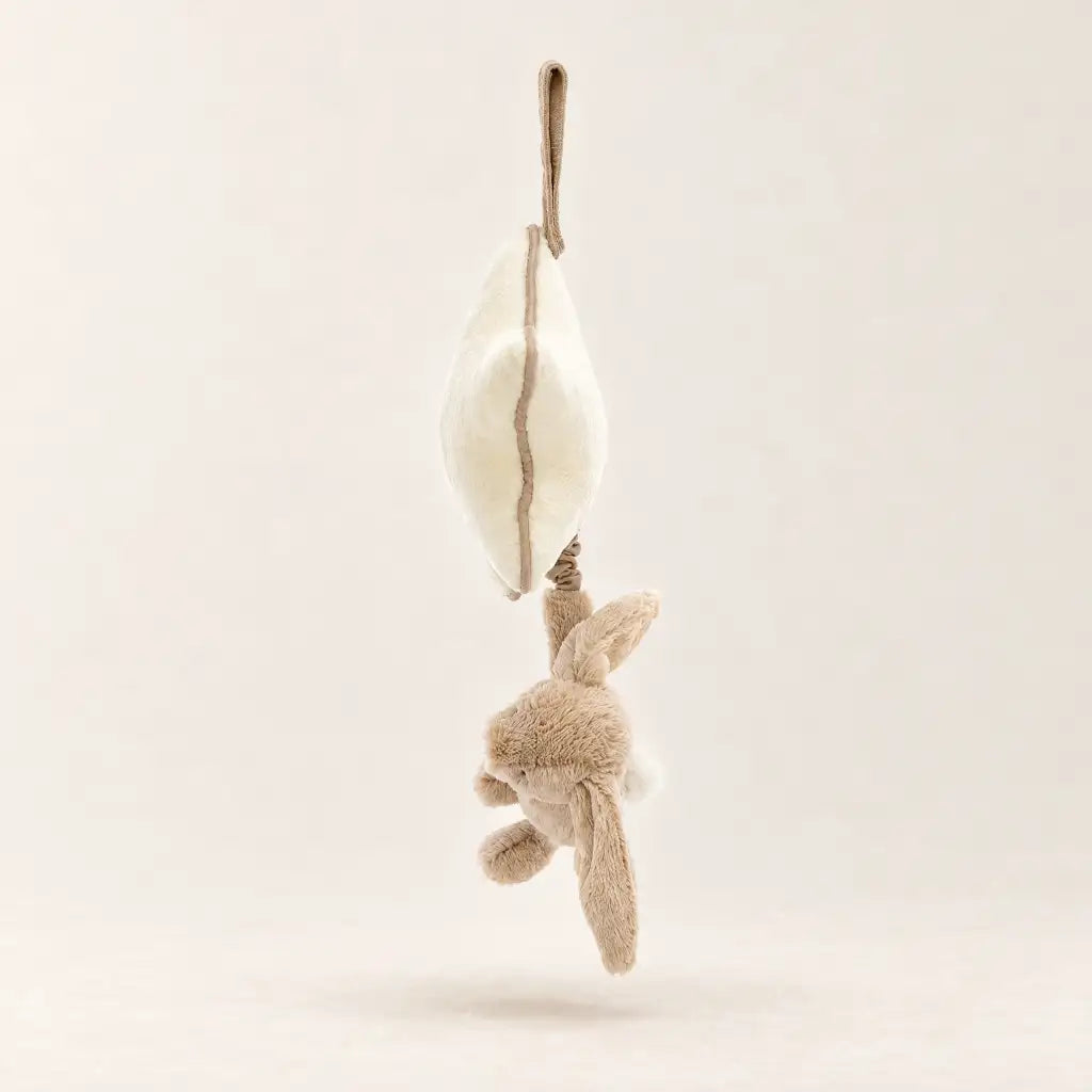 Bashful Beige Bunny | Musical Pull
