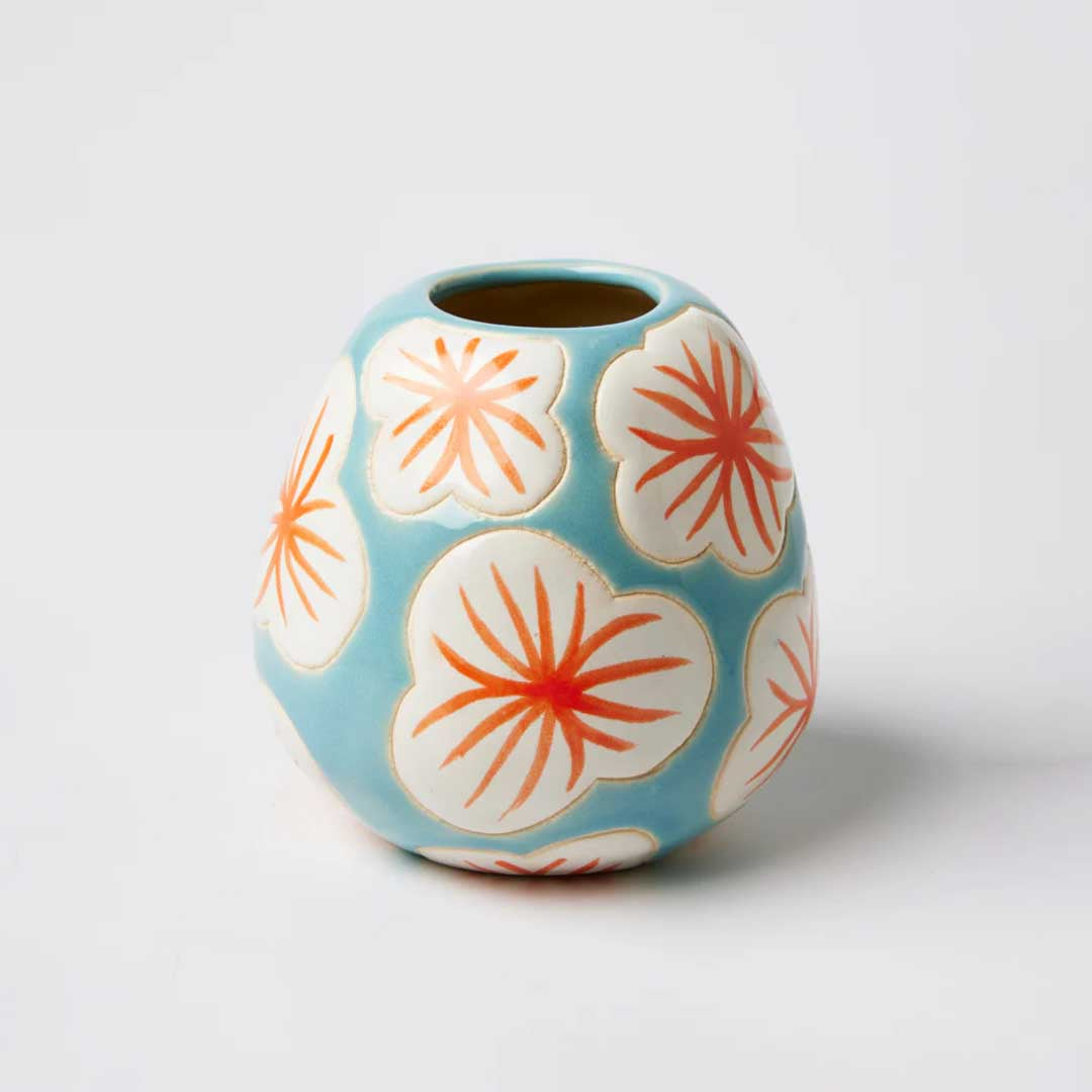 Pollen  White Hibiscus Vase