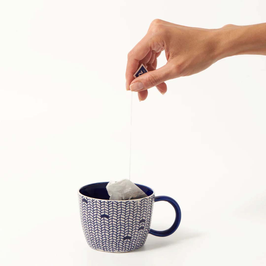 BLUE WEAVE MUG