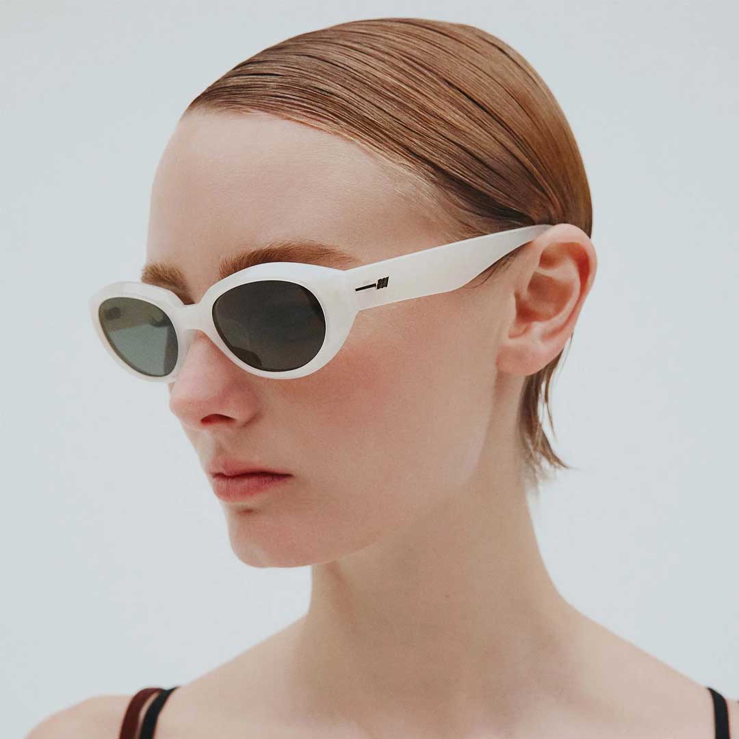 Le Bijou | Milk