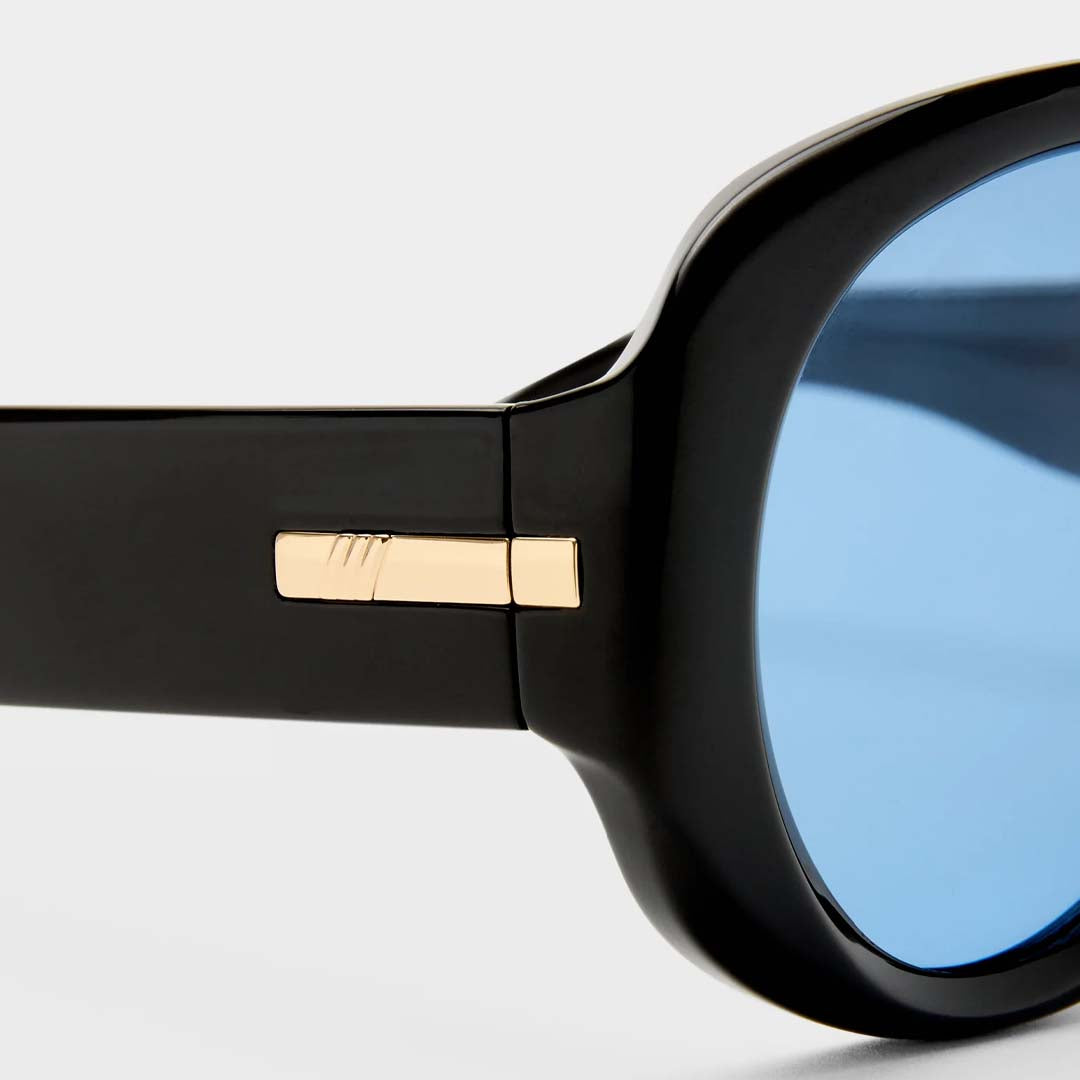 Dream Boat | Black Blue Mono