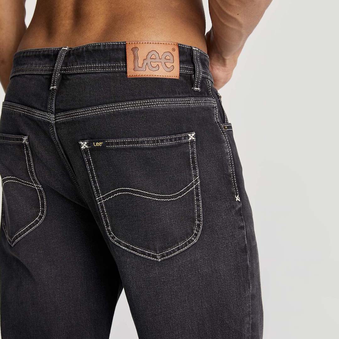 L-THREE STRAIGHT JEAN | TUNE BLACK