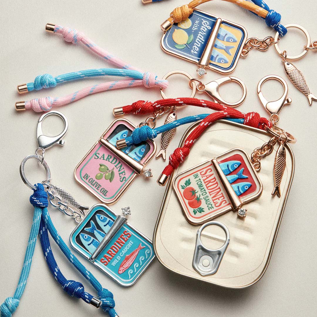 Sardine Tin Keychain | Red