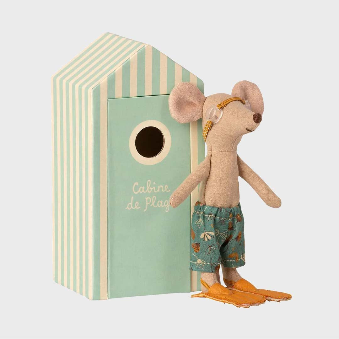 BIG BROTHER BEACH MOUSE in CABIN