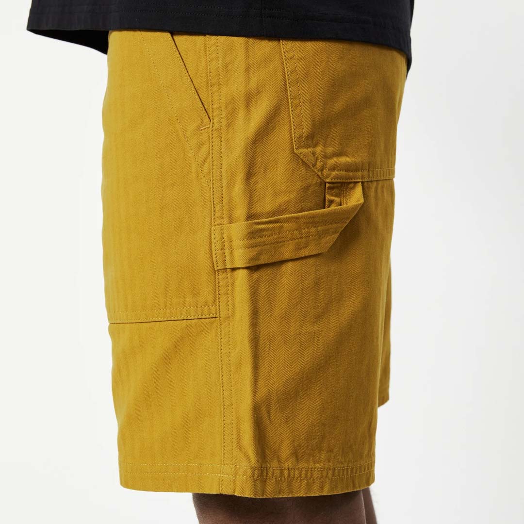 CARPENTER WALKSHORT - GOLDEN OLIVE