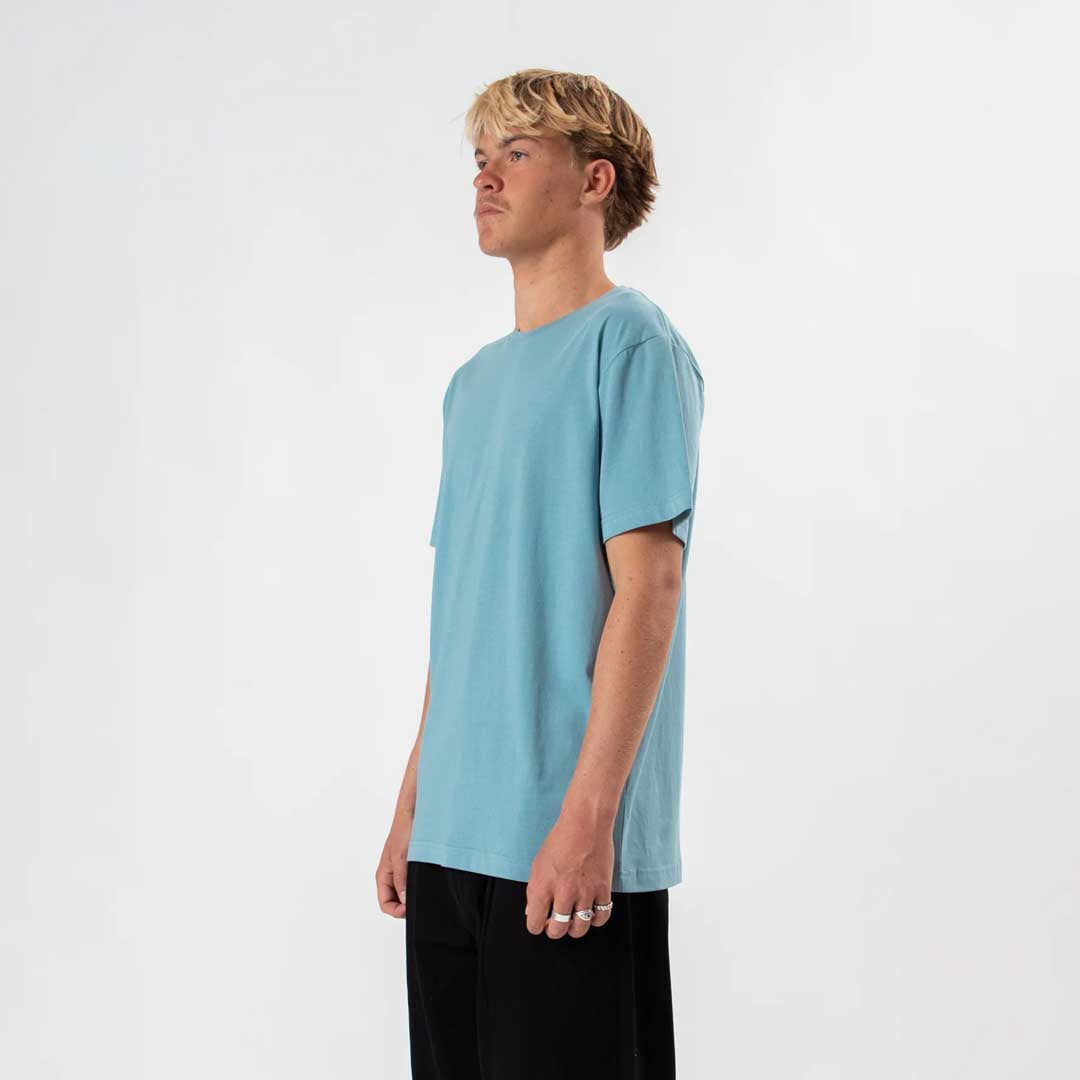 Reginald Tee | Blue Smoke