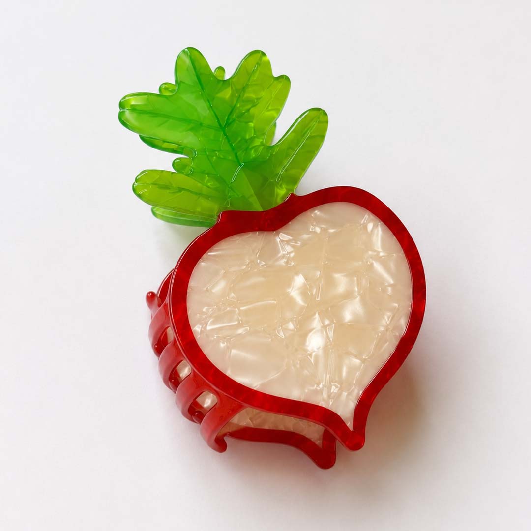 Muse Atelier | White Radish Hair Claw