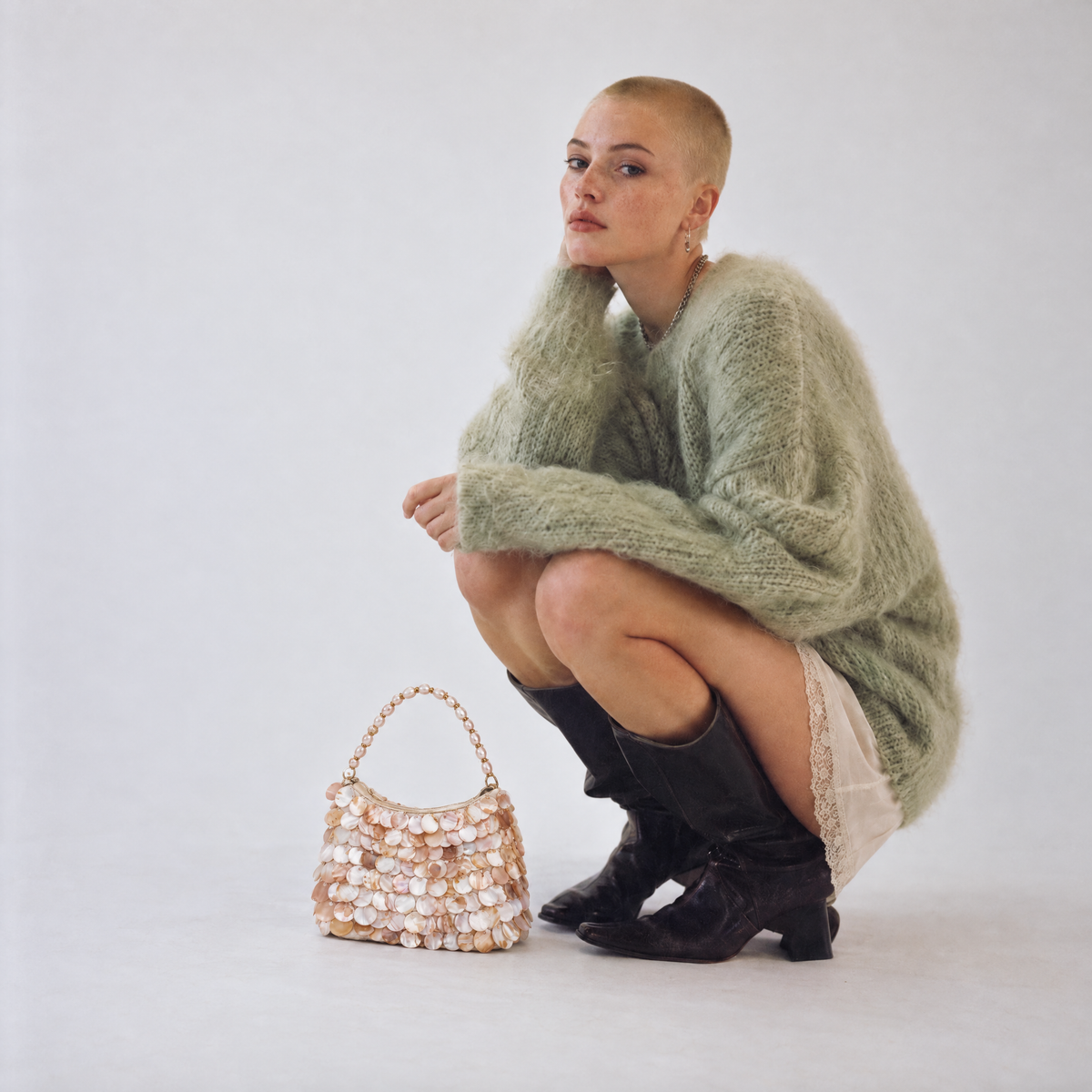 Shell Beaded Shoulder Bag | White Beige