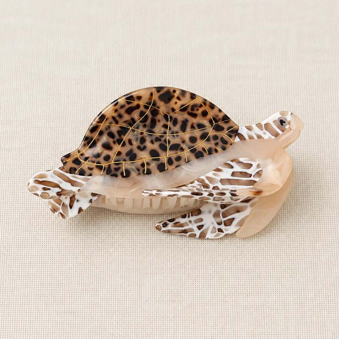 Sea Turtle Claw Clip | Brown