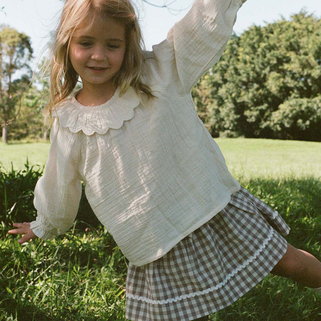 Ruffle Cameron Blouse | Natural