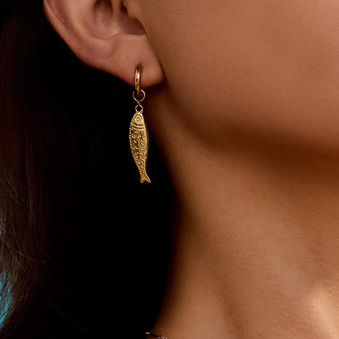 Nibe Fish Hoop Earring | 18K Gold