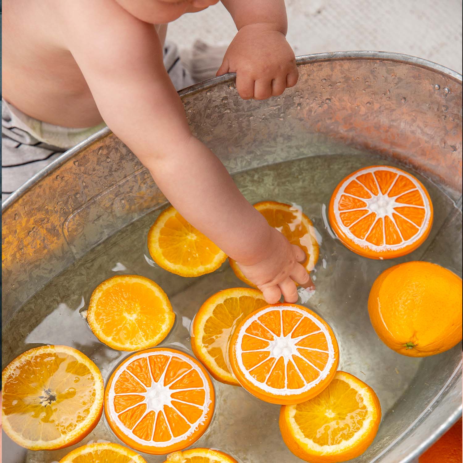CLEMENTINO THE ORANGE