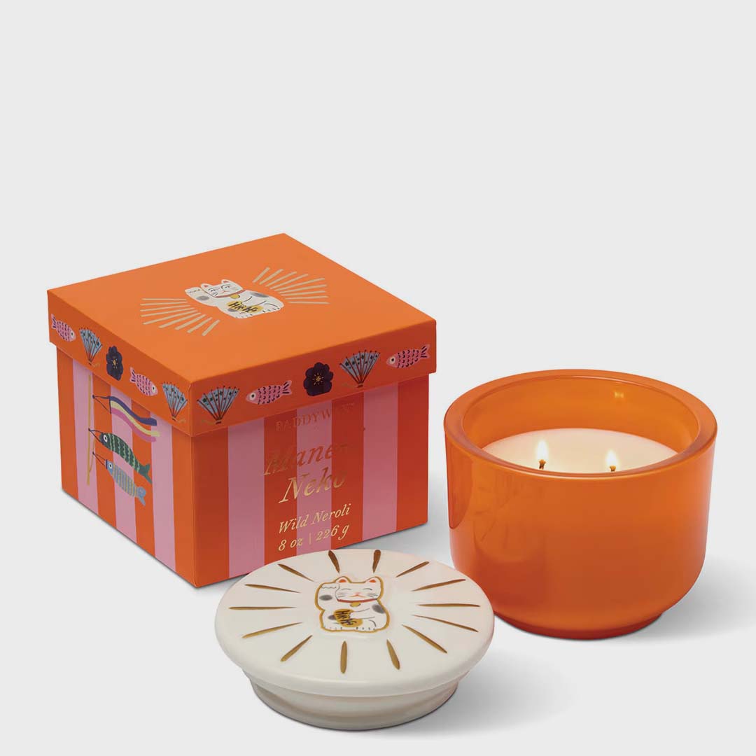 Charmed 8oz Embossed Maneki-Neko | Wild Neroli