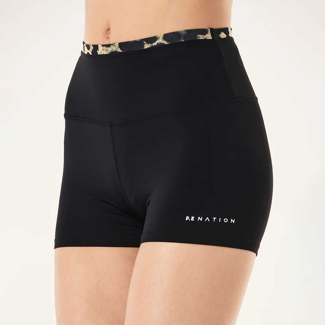 Vita 2.5" Bike Short | Black & Leopard
