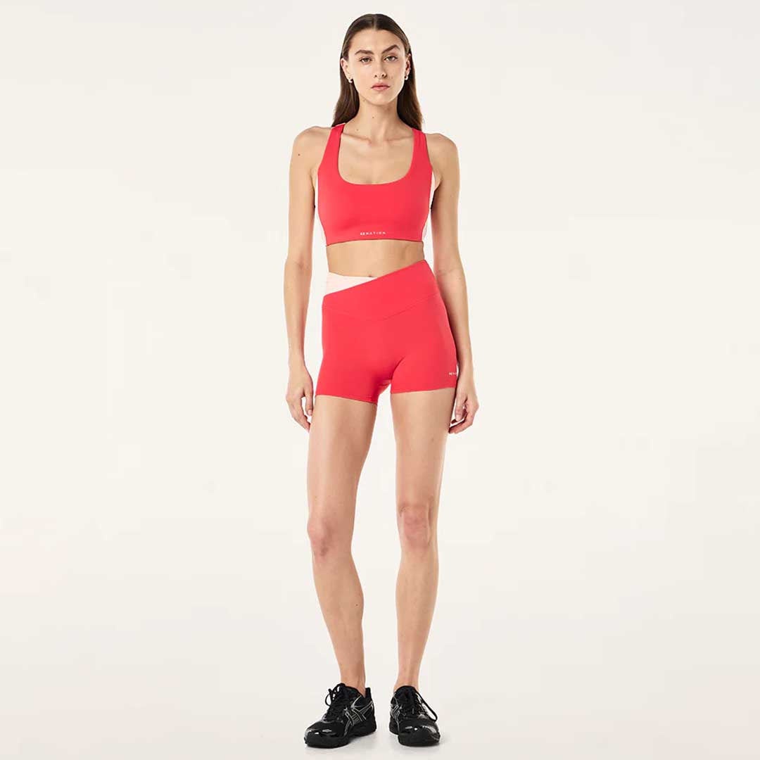 Wander 3 Inch Bike Short | Strawberry