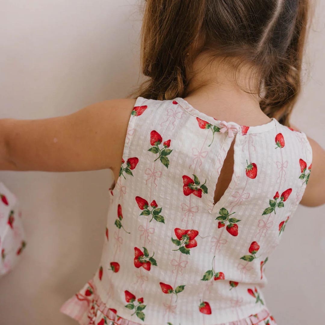 Poppy Top | Strawberries and Cream