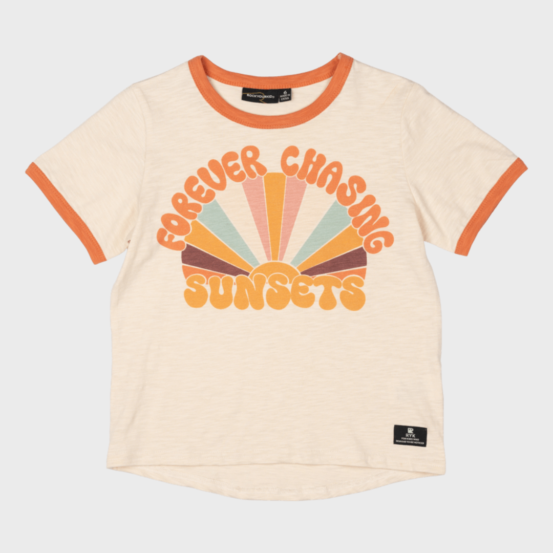 CHASING SUNSETS T-SHIRT