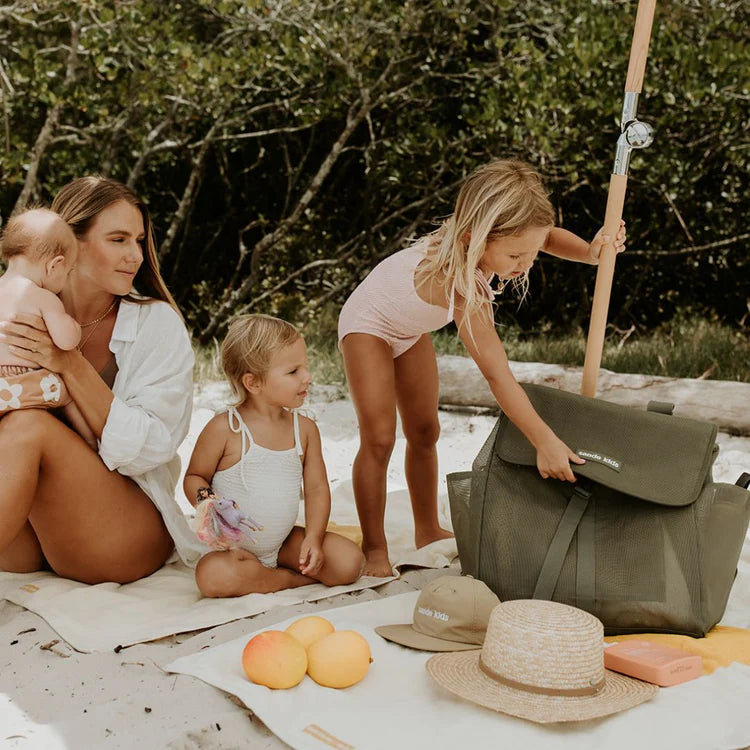 Beach Hauler Backpack | Pandanus