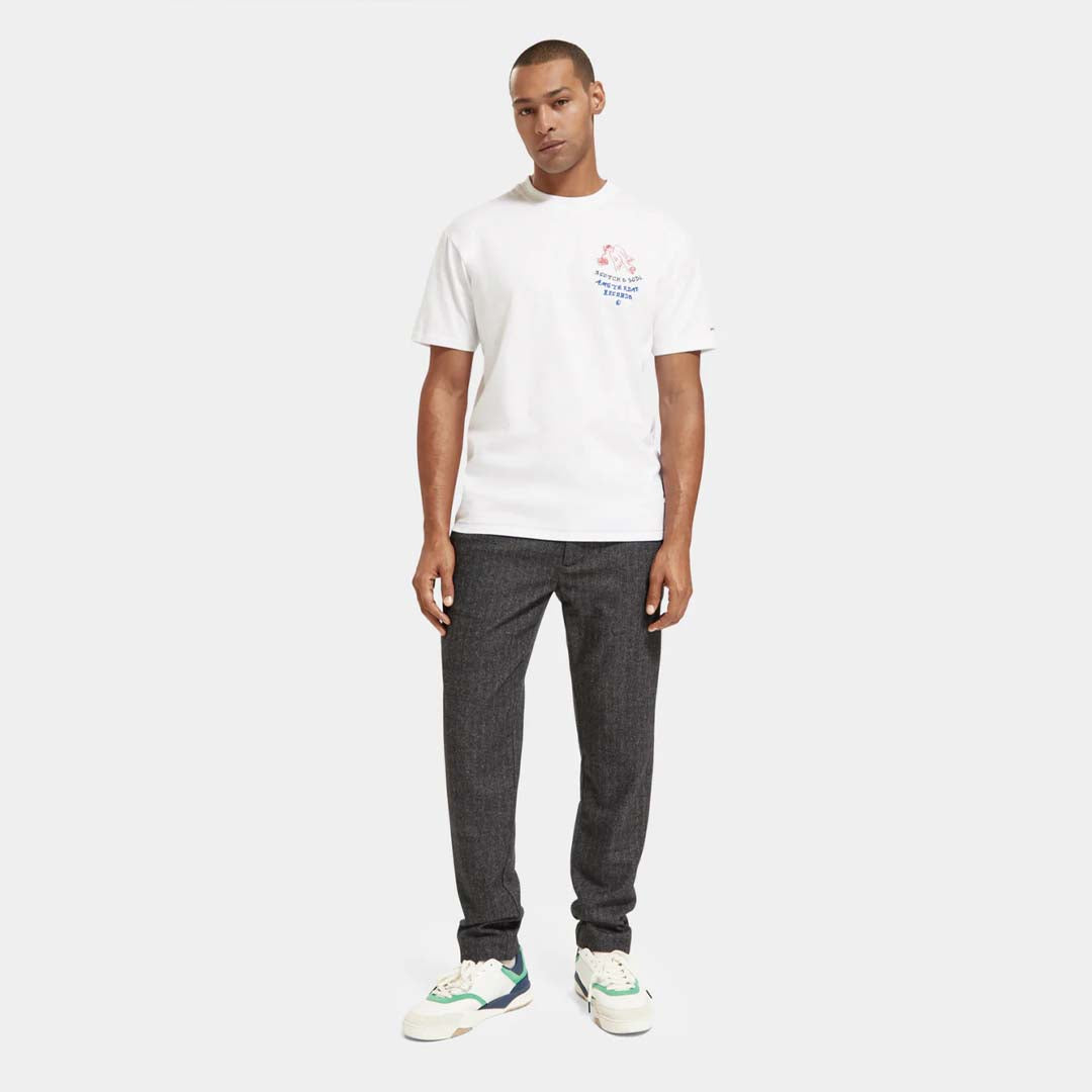 CROSS STITCH ARTWORK T-SHIRT | WHITE