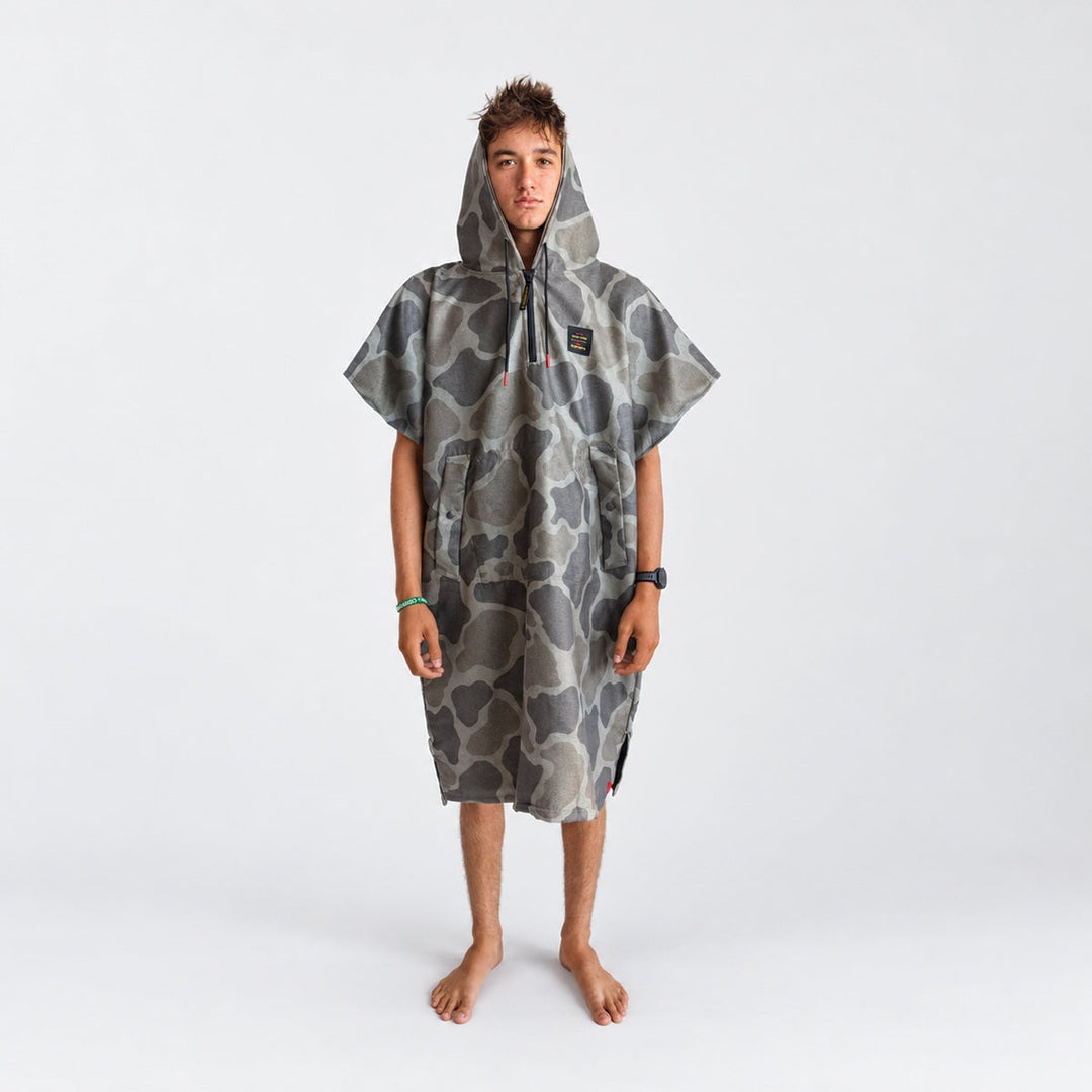 Slowtide Florence Performance Quick-Dry Poncho in Overland — hero product view