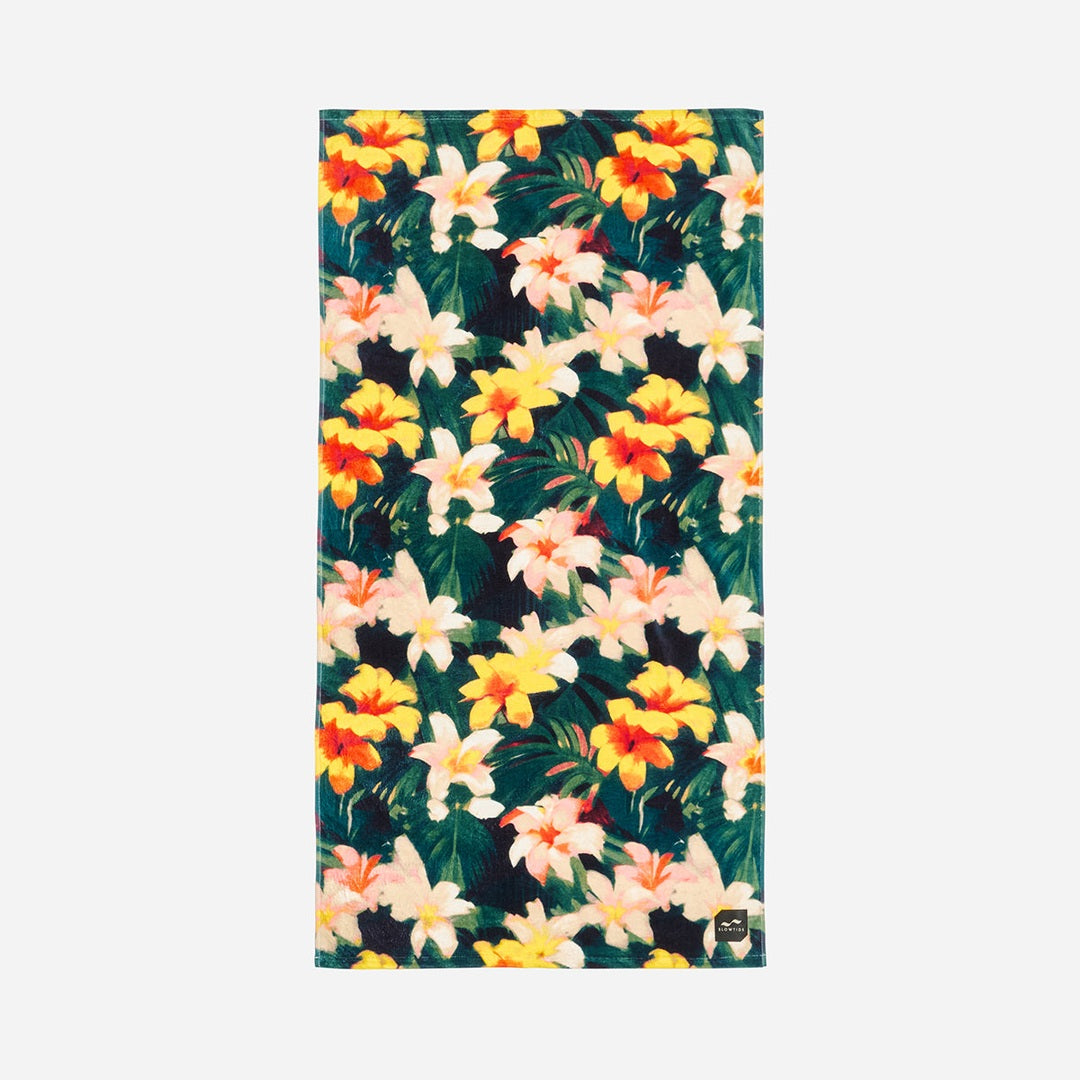 Slowtide Kingman Beach Towel in Black — hero product view