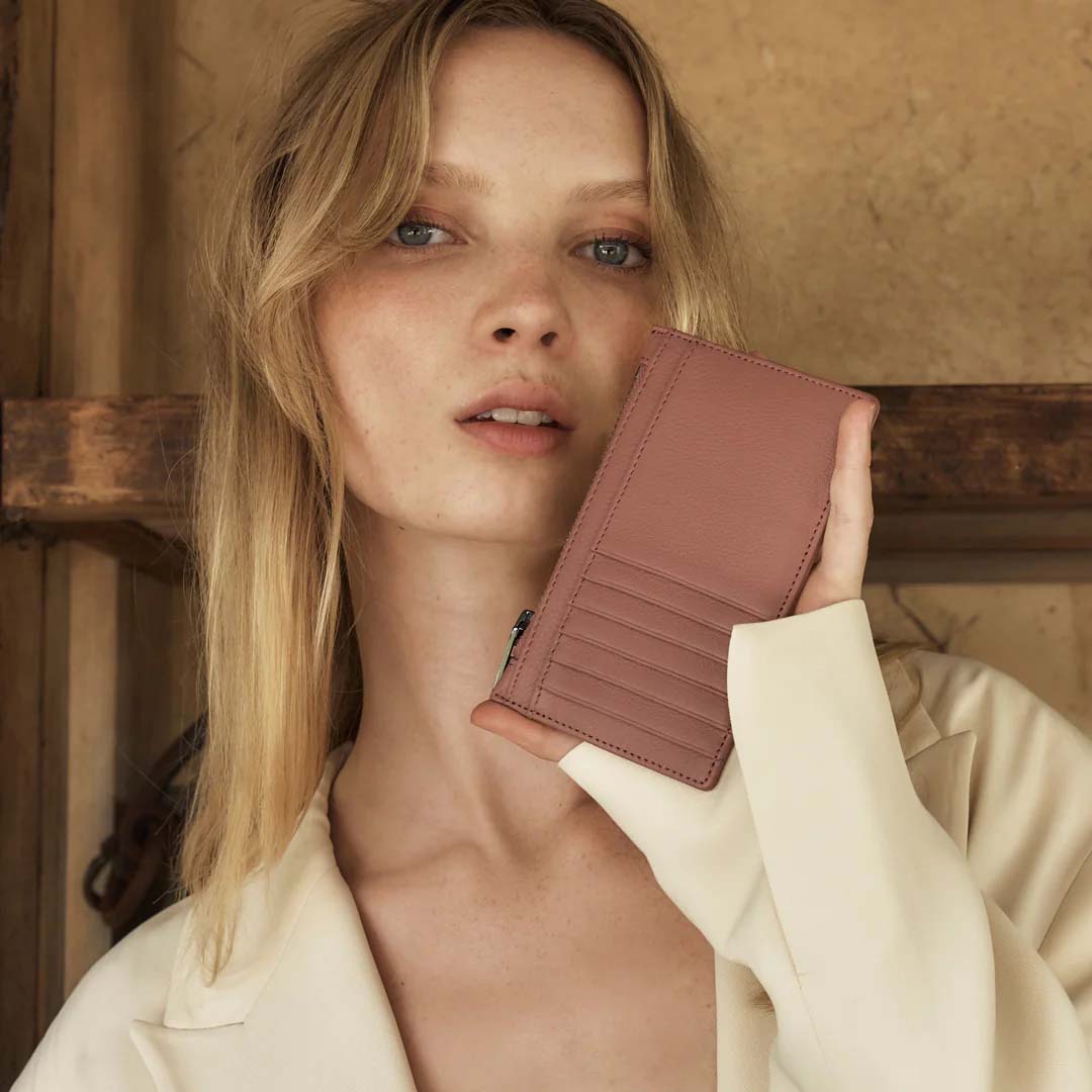 AVOIDING THINGS | DUSTY ROSE