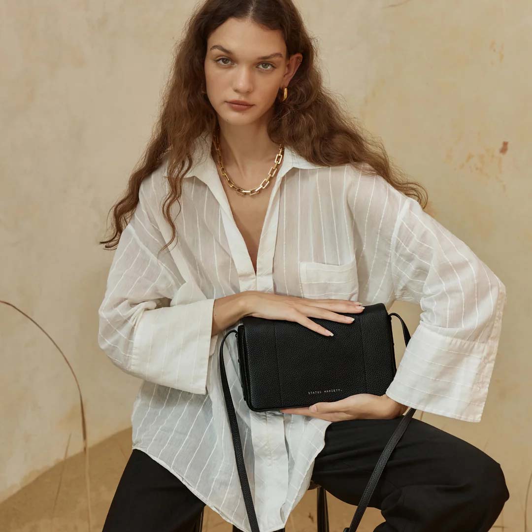 SUCCUMB BAG | BLACK