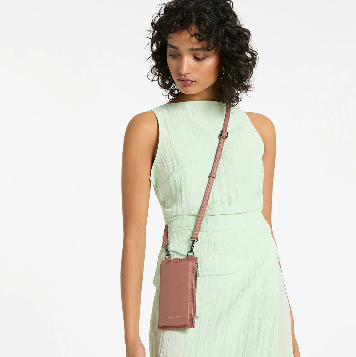 Voyager | Dusty Rose