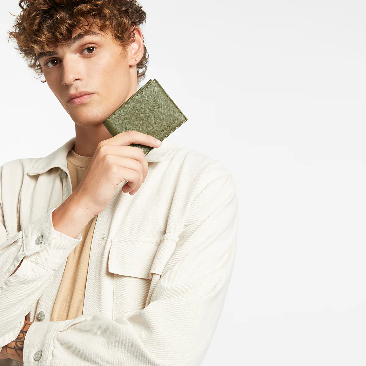 Noah Wallet | Khaki