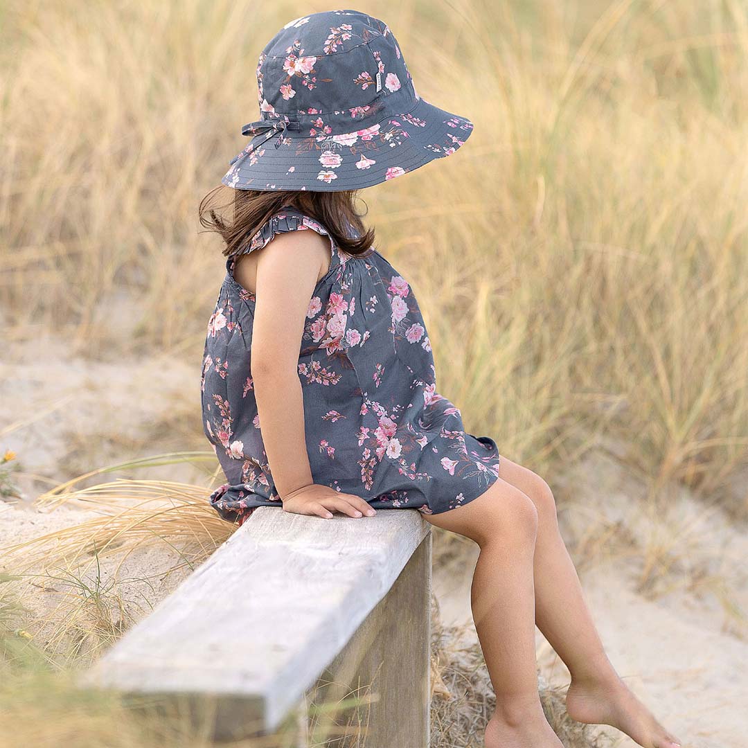 SUNHAT | FELICIA MOONLIGHT