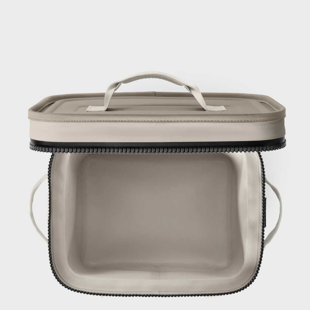 Hopper Flip 12 | Cape Taupe