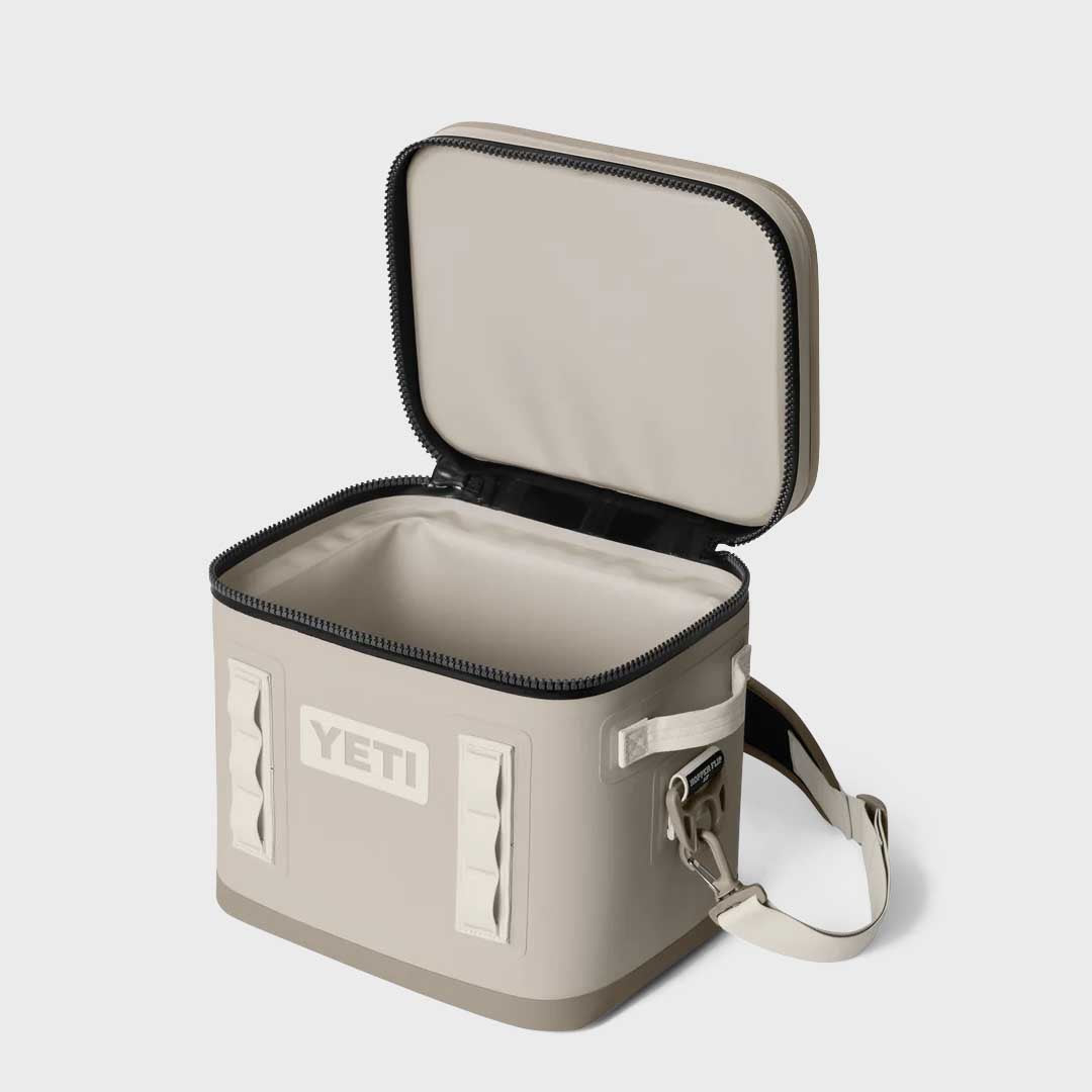 Hopper Flip 12 | Cape Taupe