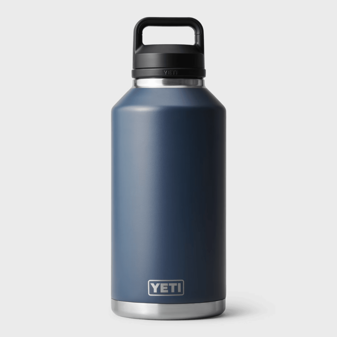 RAMBLER 64oz (1.9 L) BOTTLE WITH CHUG CAP | NAVY