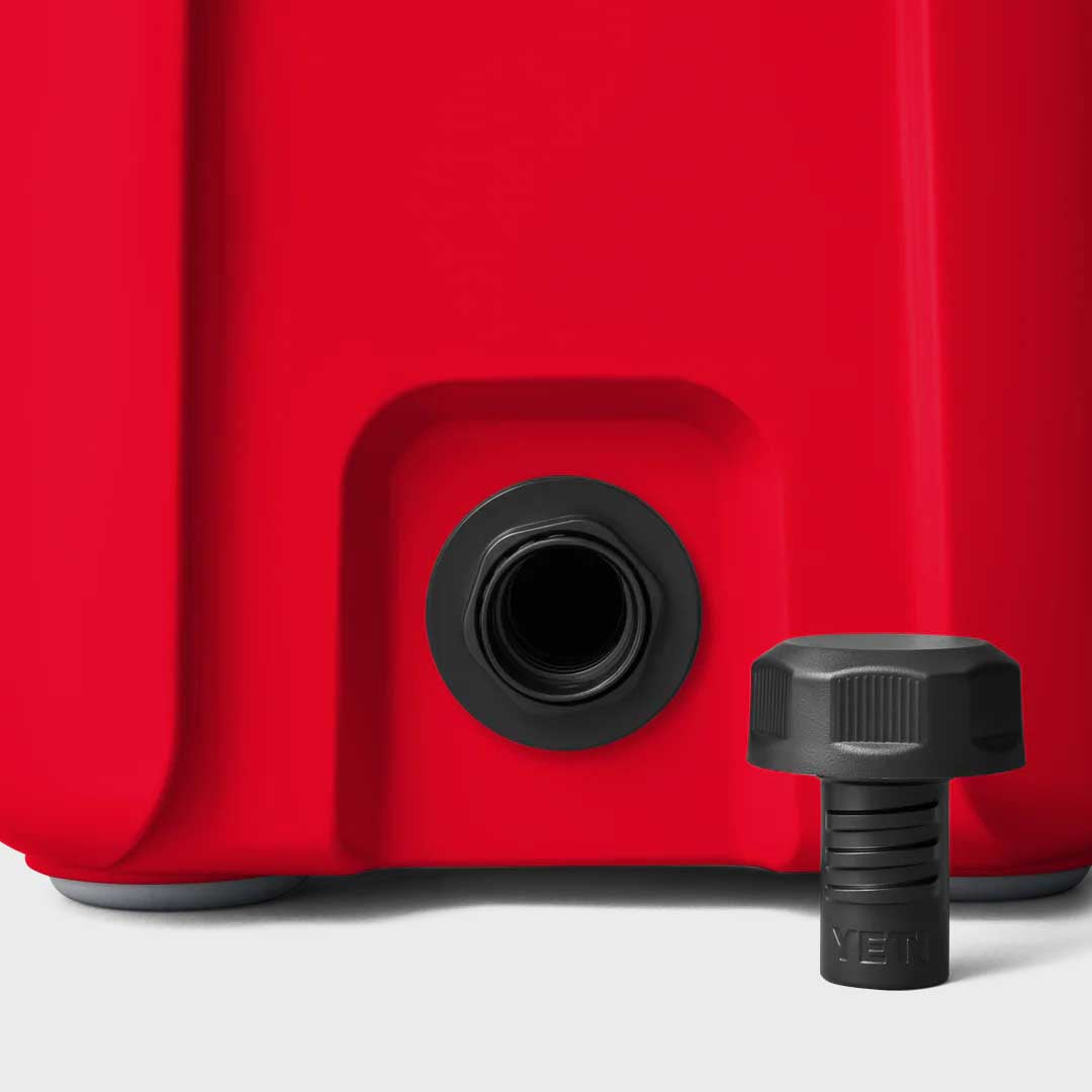 Roadie 15 Hard Cooler | Rescue Red