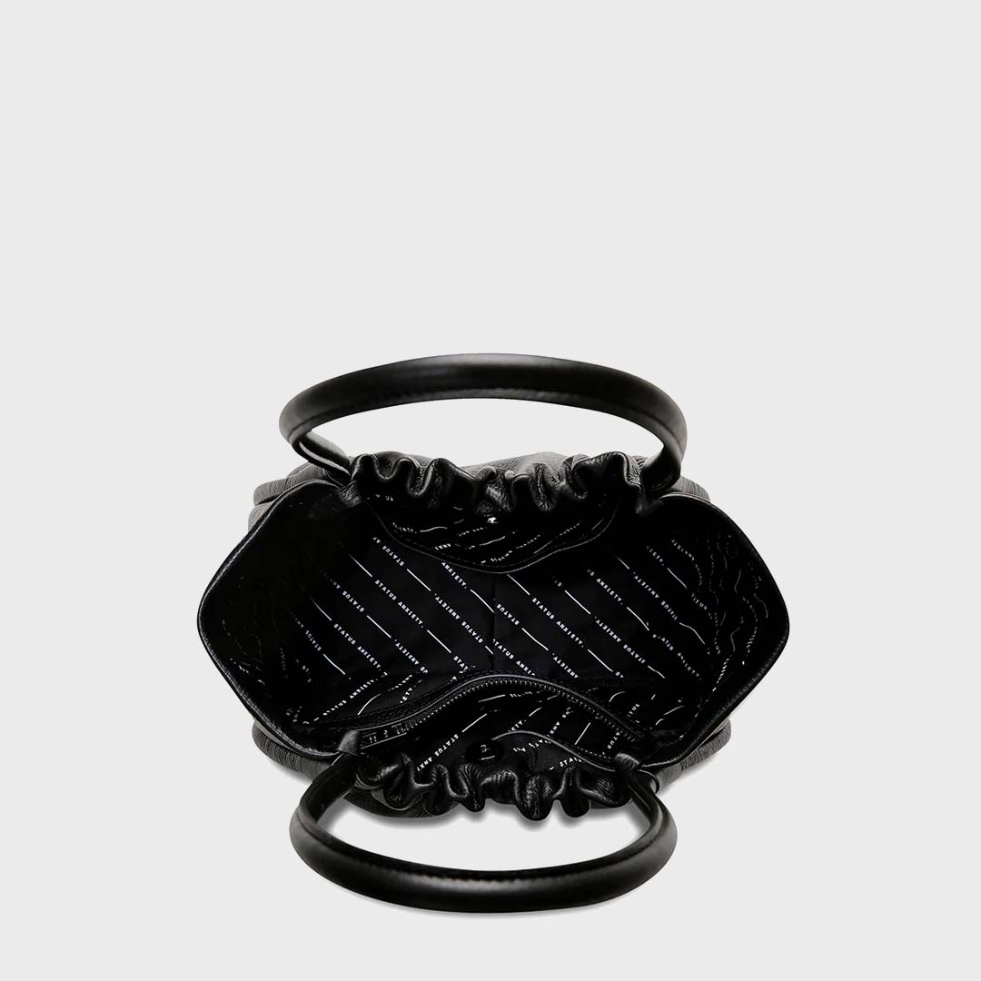 ORDINARY PLEASURES - BLACK
