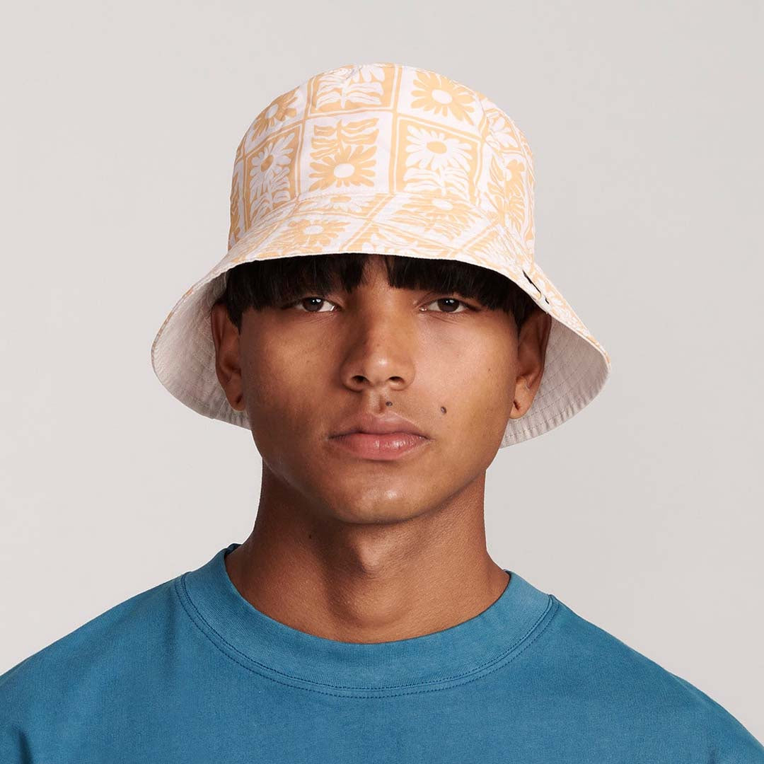 CALEN BUCKET HAT | YOLK