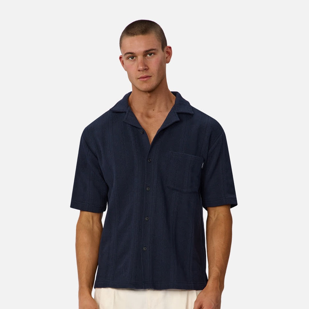 The Malaga Short Sleeve Shirt | New Navy official Industrie view 1