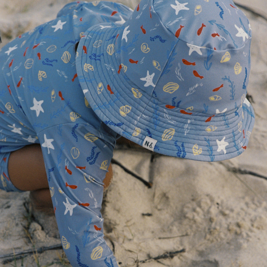 Splash Sunhat | Blue Snorkel Print — lifestyle view 4