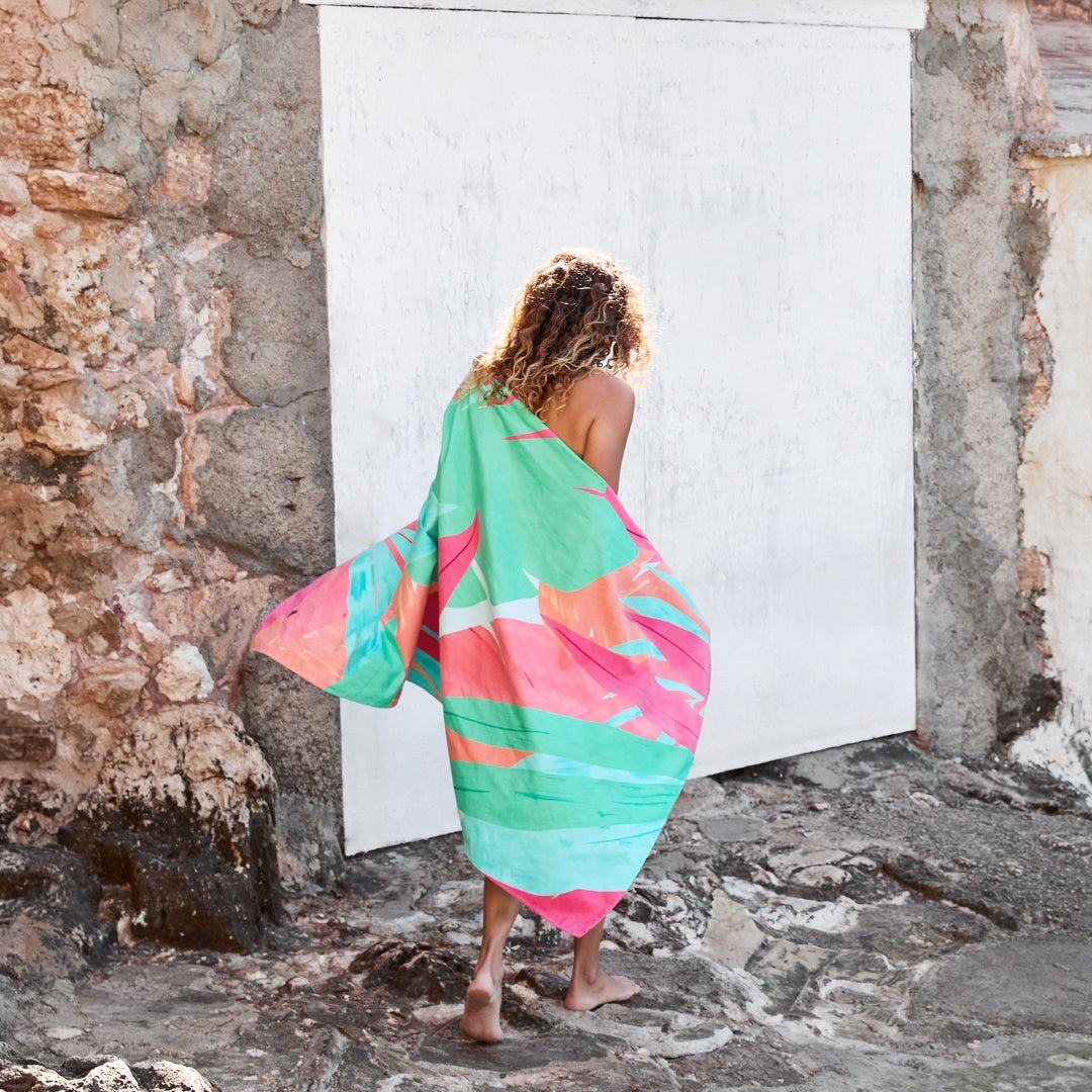 Beach Towel | Hot Tropics — image 5