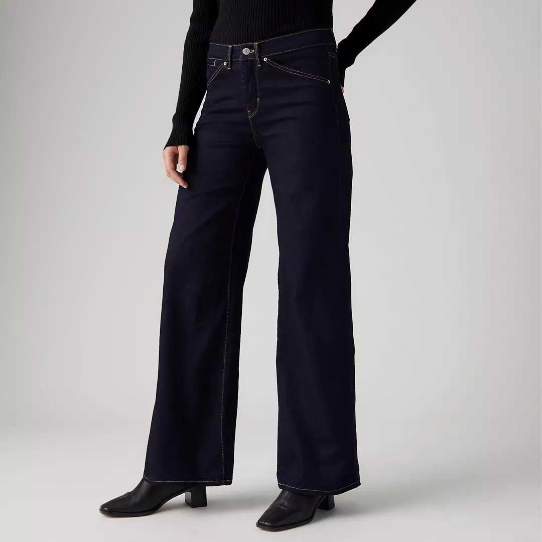 318 shaping wide-leg jeans | Chances Are