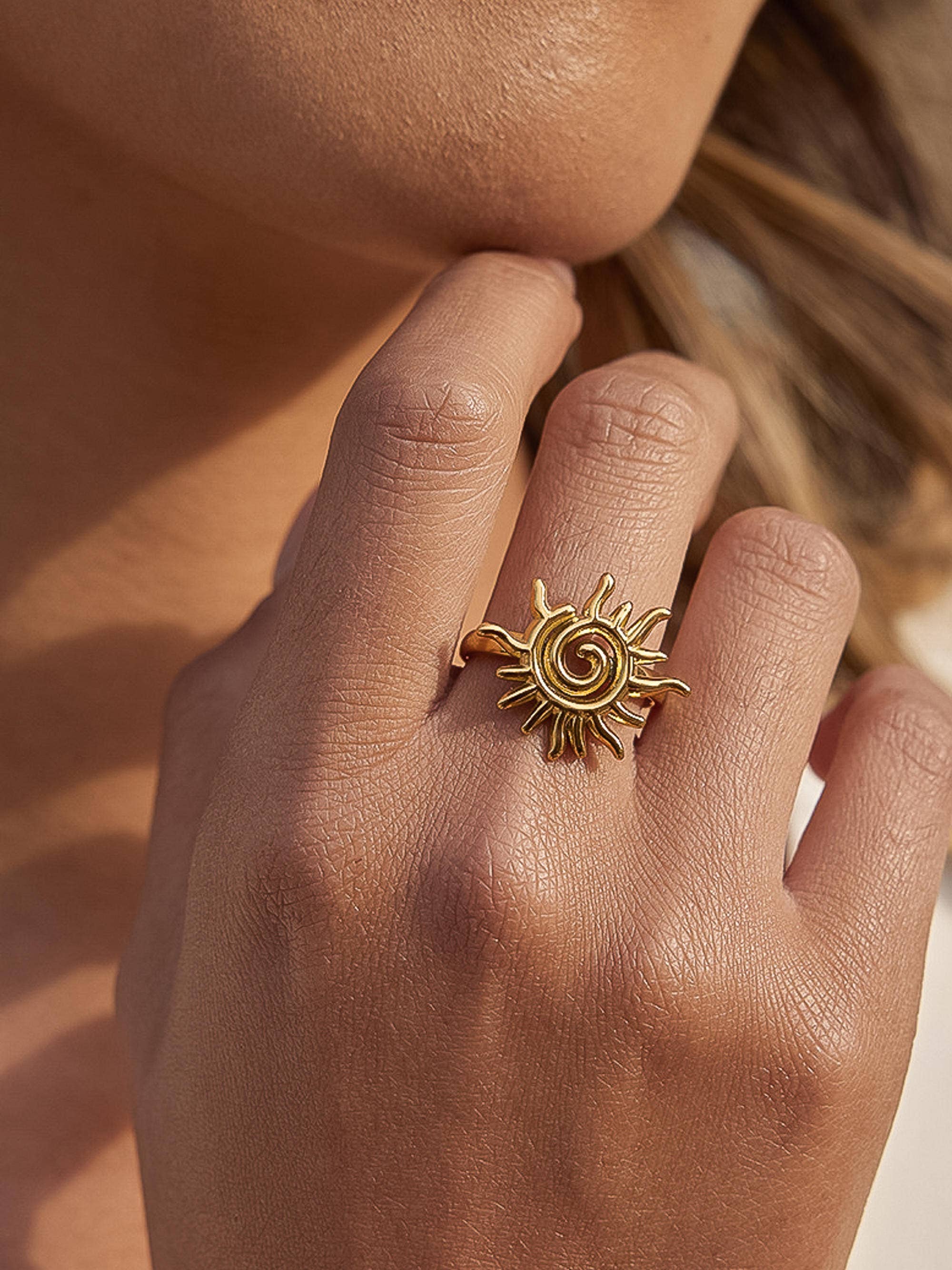 Starwyn Sun Spiral Ring | Yellow Gold