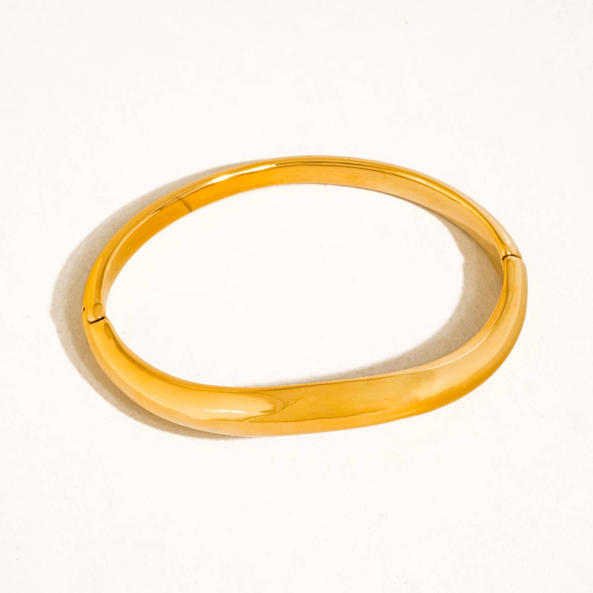 Mathieu  Sculptural Bangle Bracelet | 18K Yellow Gold