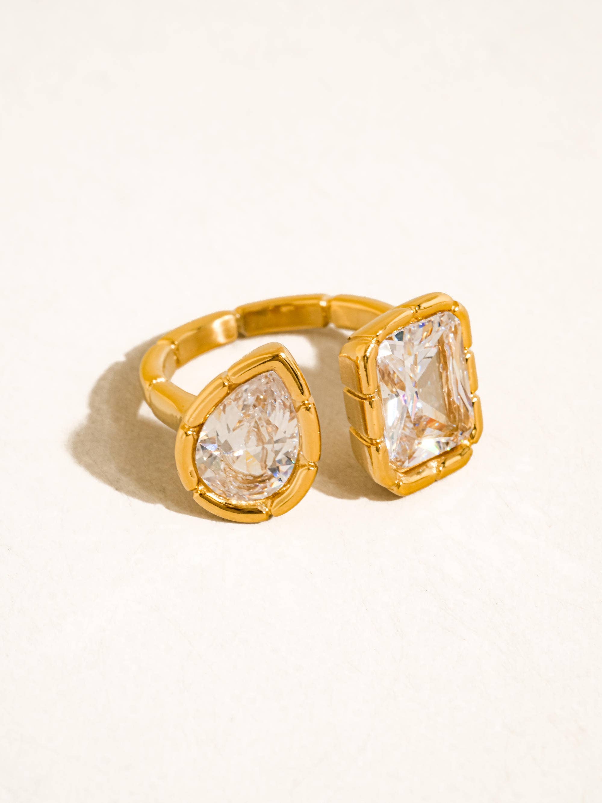 Serréa CZ Adjustable Ring | 18K Gold