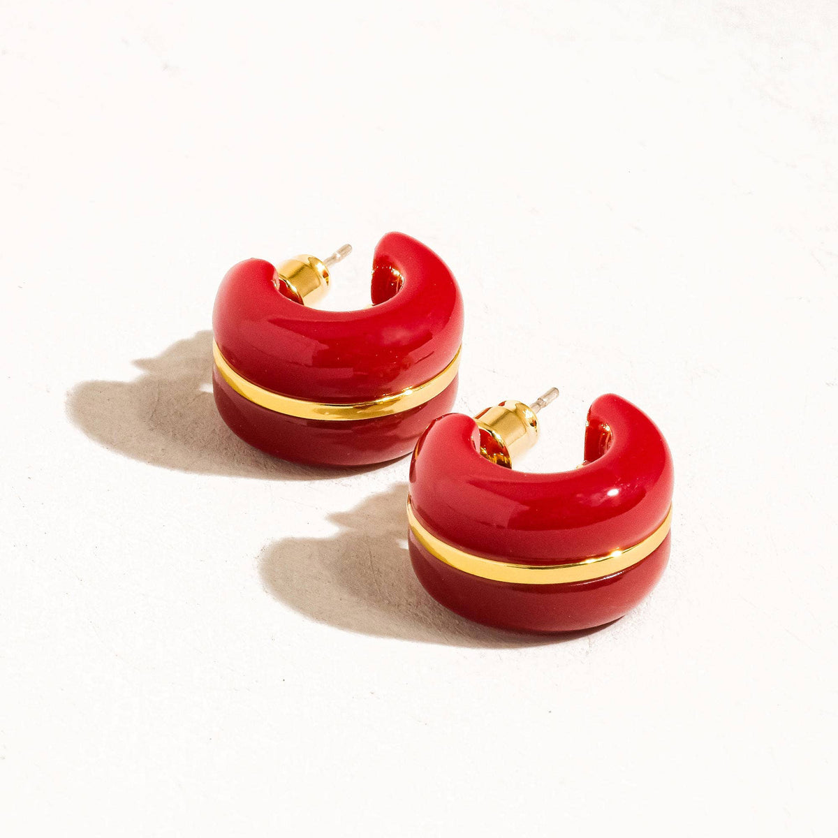 Arlo C Hoop Earring | Red 18K Gold
