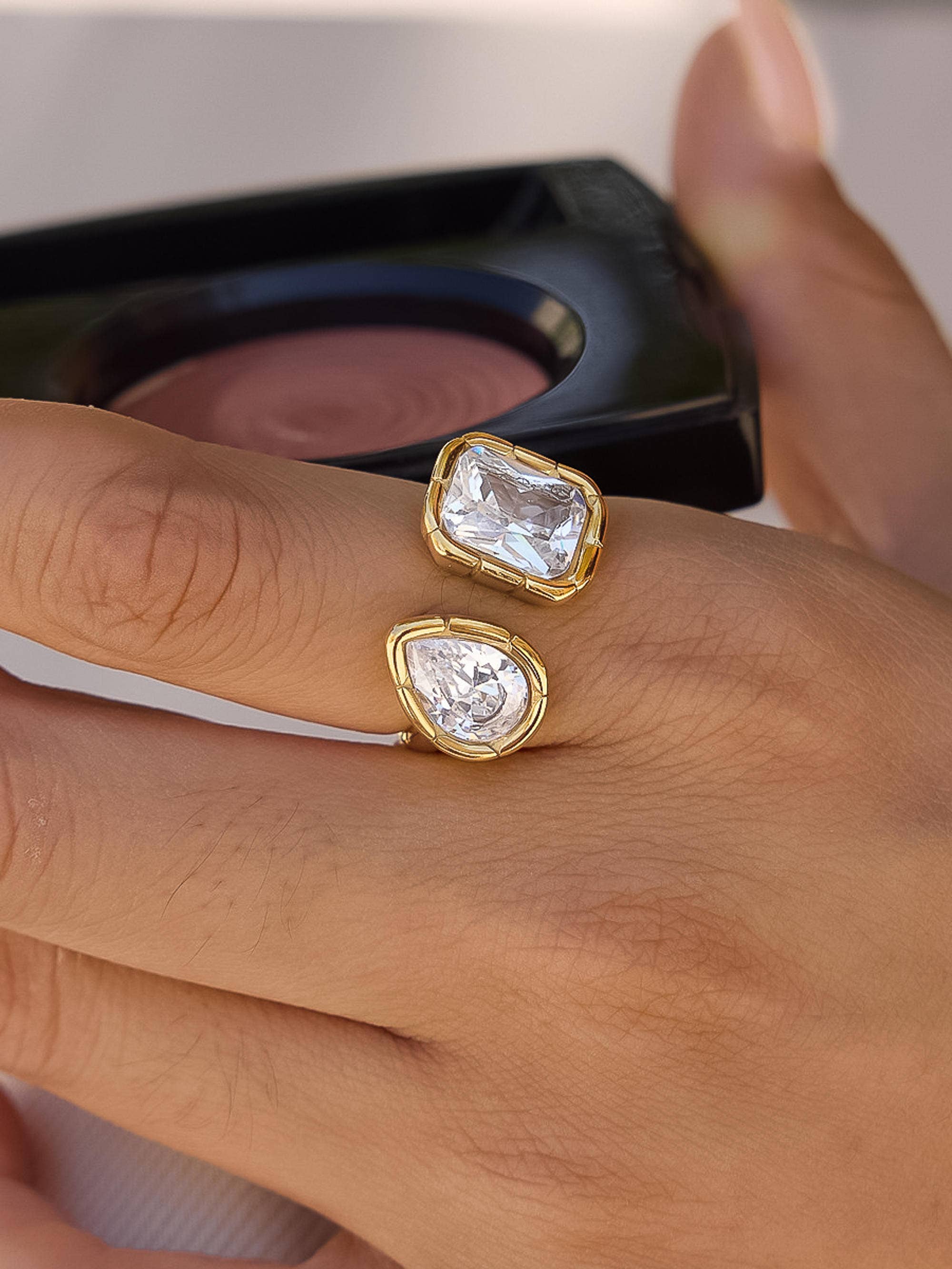 Serréa CZ Adjustable Ring | 18K Gold