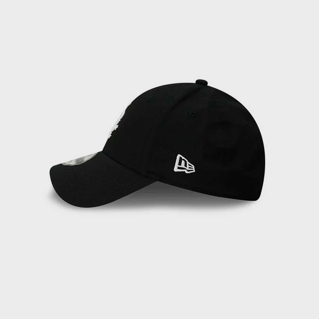 9Forty Chicago White Sox | Black White