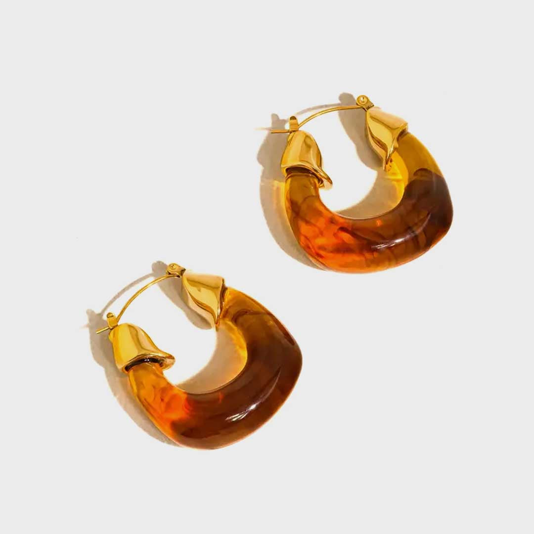 Arlowe Resin Hoop Earrings | Amber
