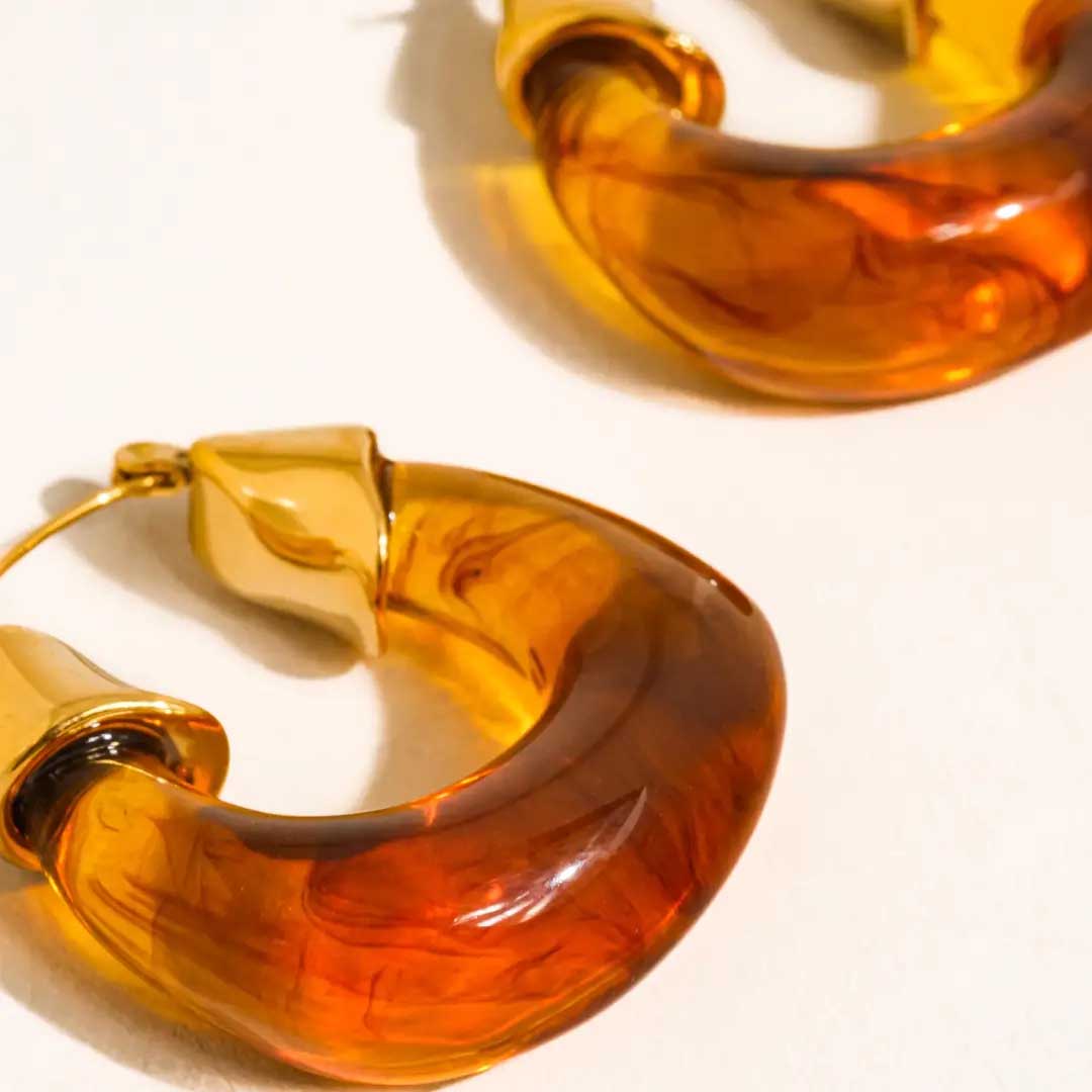 Arlowe Resin Hoop Earrings | Amber