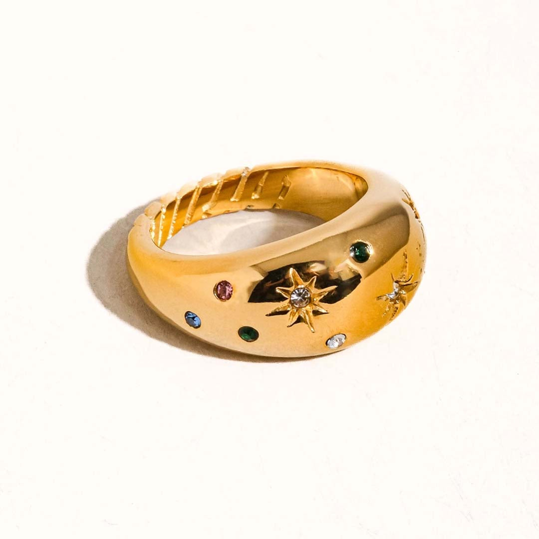 Angela Dome Ring | Gold